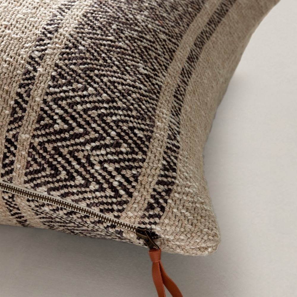 Handwoven Linen Pillow Cover - Banana Republic NWT